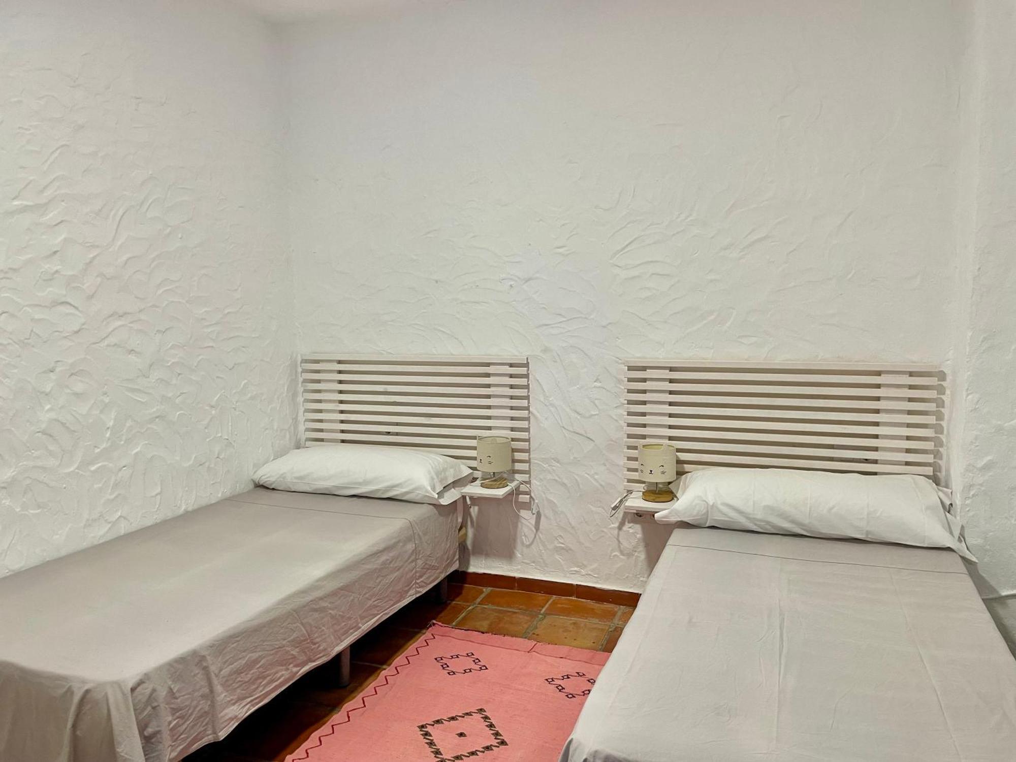 Chalet Con Piscina Privada En Bolonia Ταρίφα Εξωτερικό φωτογραφία