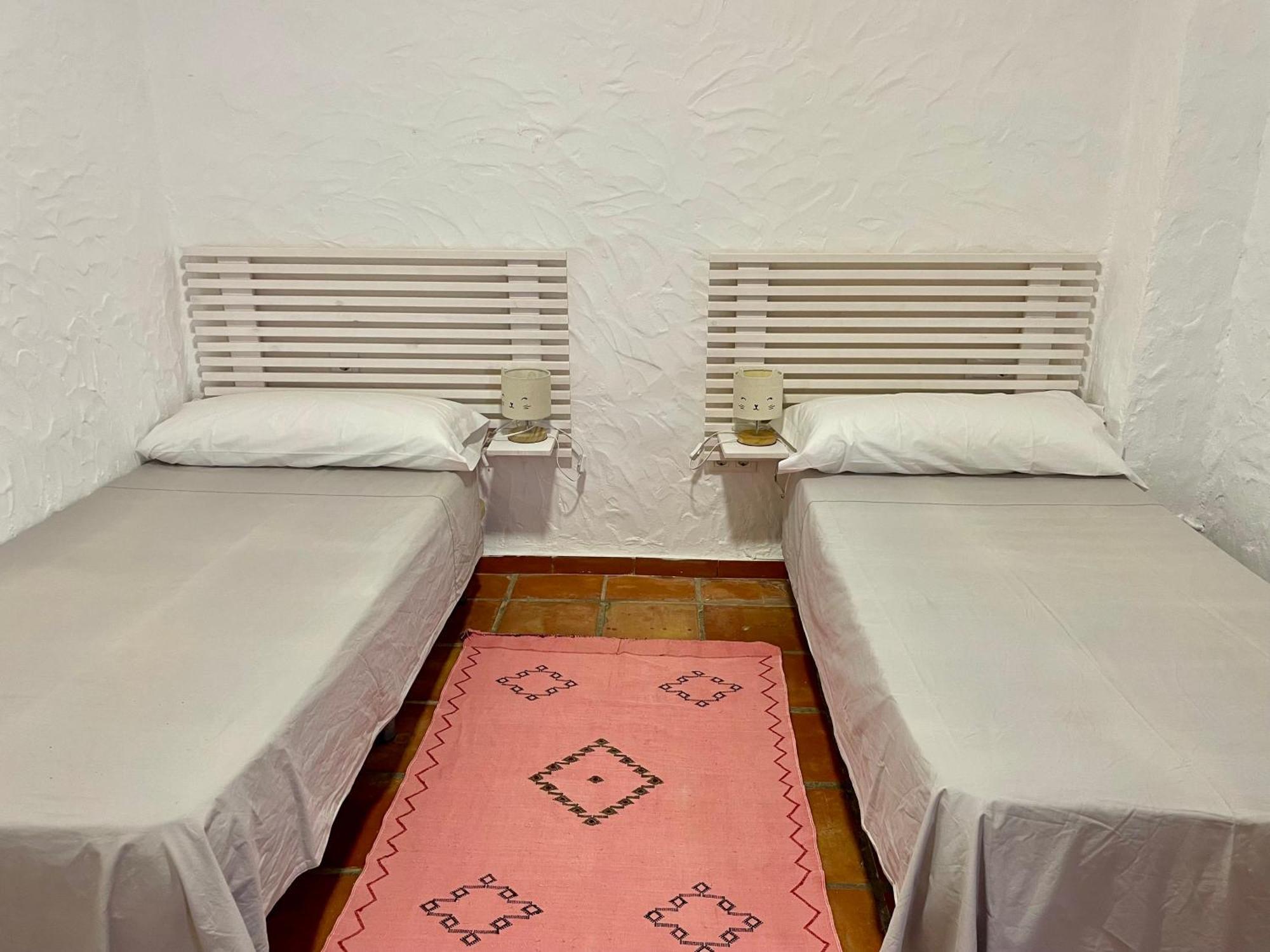 Chalet Con Piscina Privada En Bolonia Ταρίφα Εξωτερικό φωτογραφία